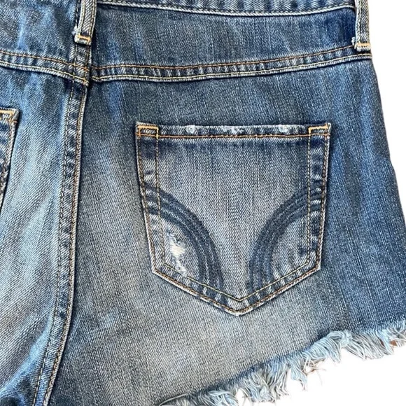 Hollister button fly cotton denim blue raw hem cheeky cut off jean short size 25 - Picture 6 of 11